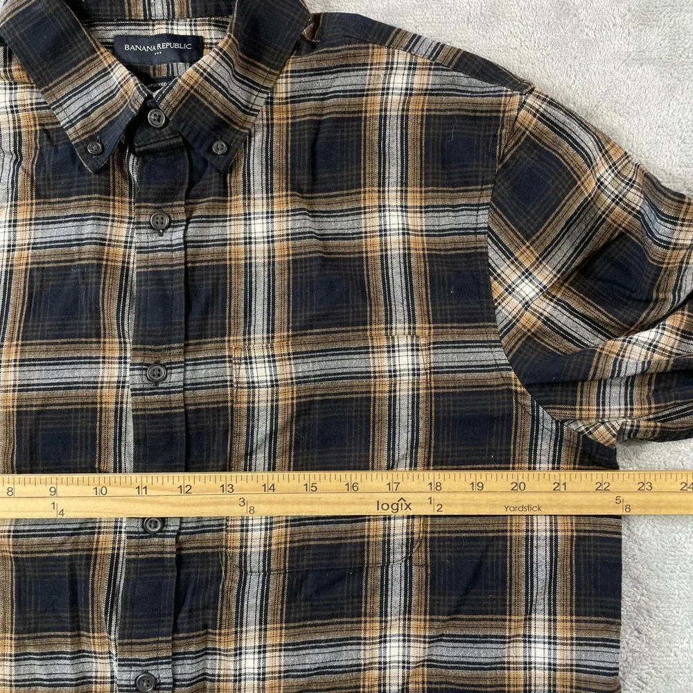Banana Republic Shirt Untucked Fit Mens Large Black Plaid Slim Fit Preppy Office